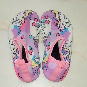 NWOT Water Shoes